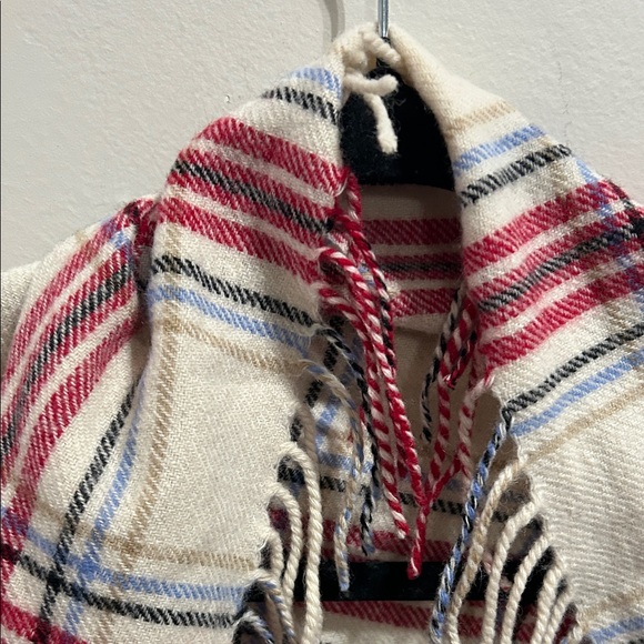 Talbots Red and Cream Plaid Fringe Wrap - Picture 6 of 7